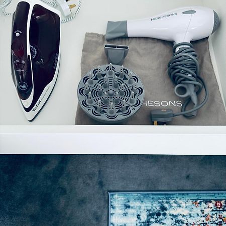 Central London Stylish Newly Decorated Studio Flat Extérieur photo